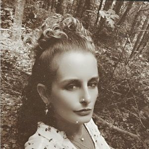 Meet your Posher, Vickie